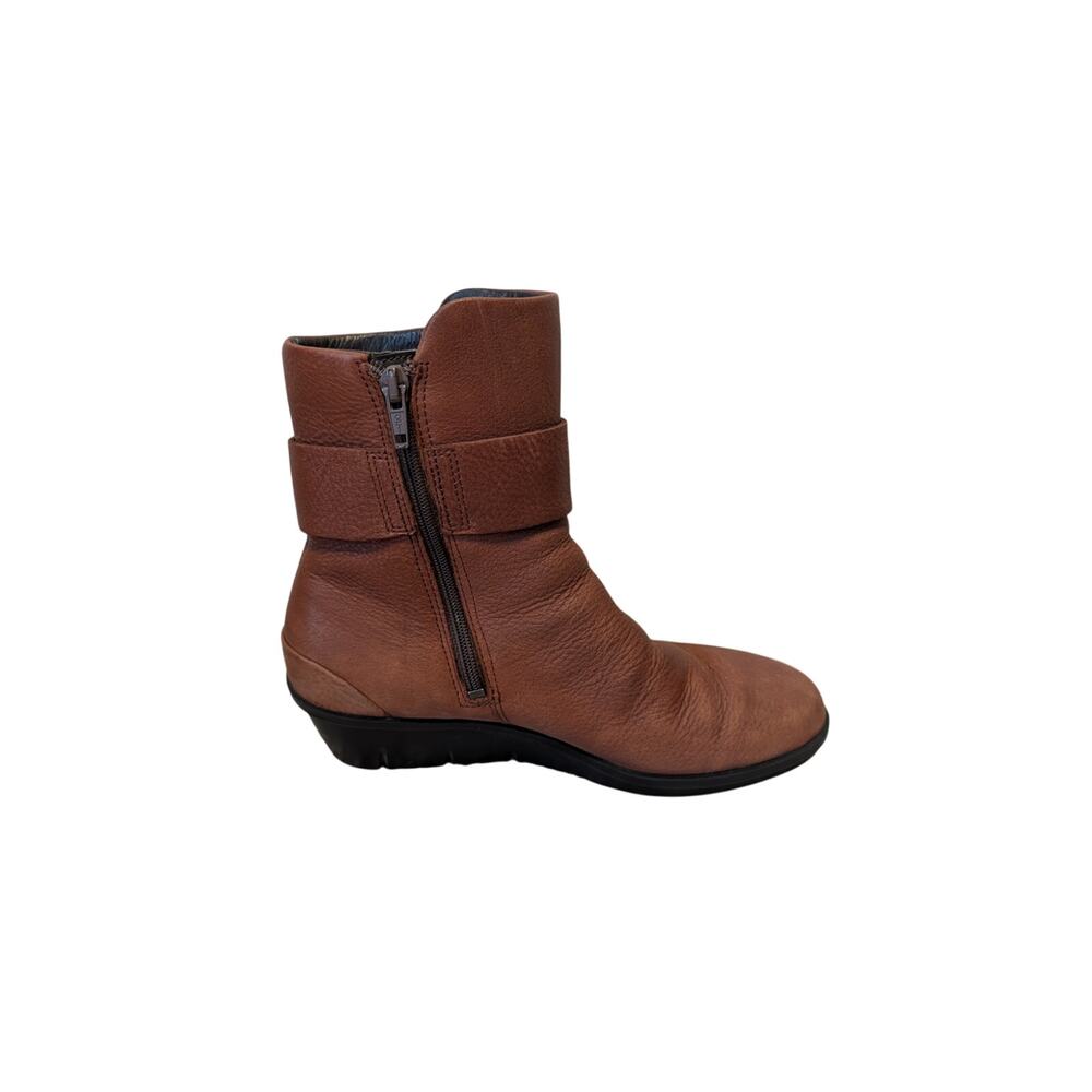 ECCO Skyler Women's Brown Pebbled Leather Side Zip Wedge Ankle Booties Size 36
